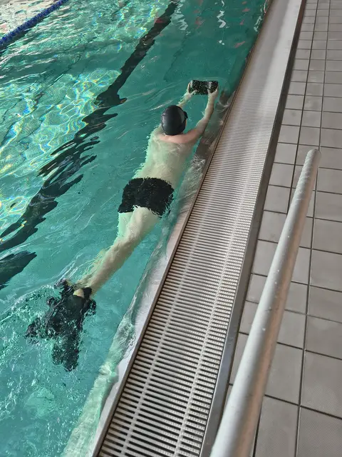 Zajecia plywania ORKA