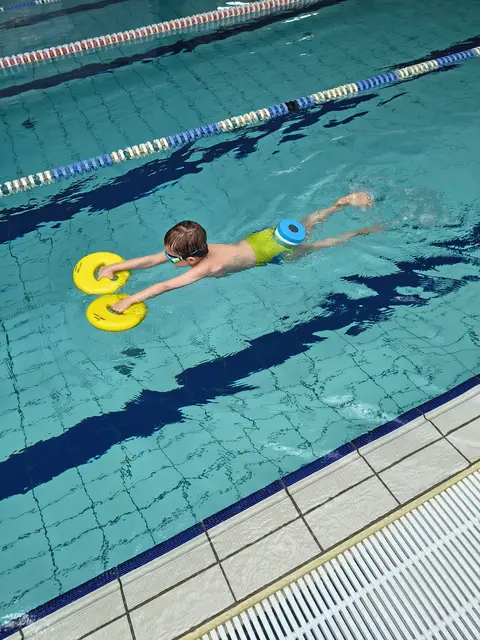Zajecia plywania ORKA