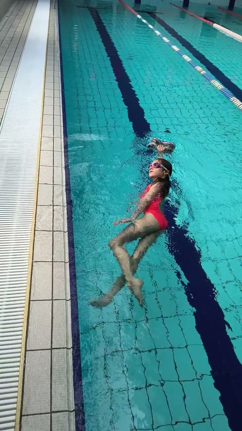 Zajecia plywania ORKA