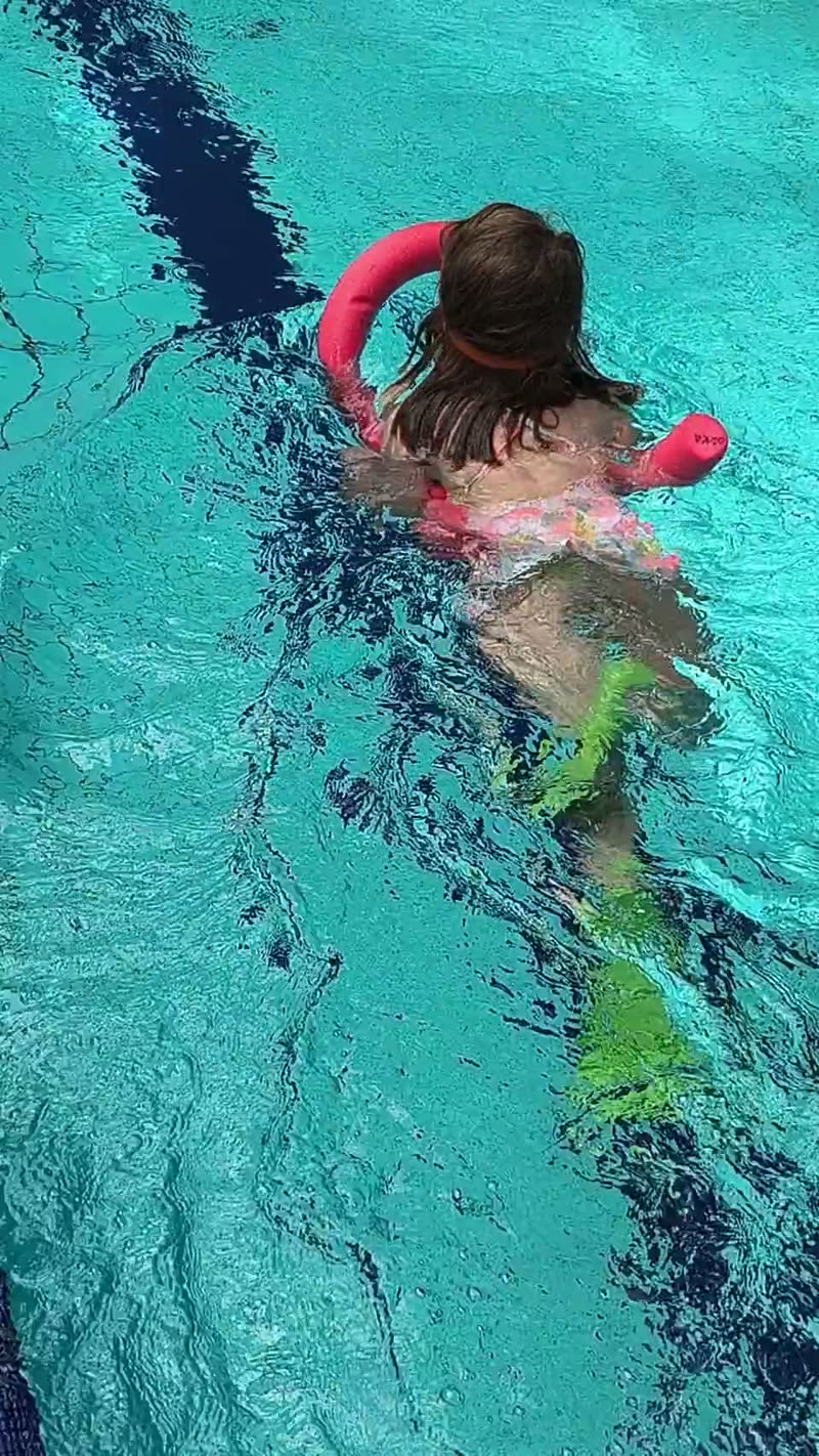 Zajecia plywania ORKA